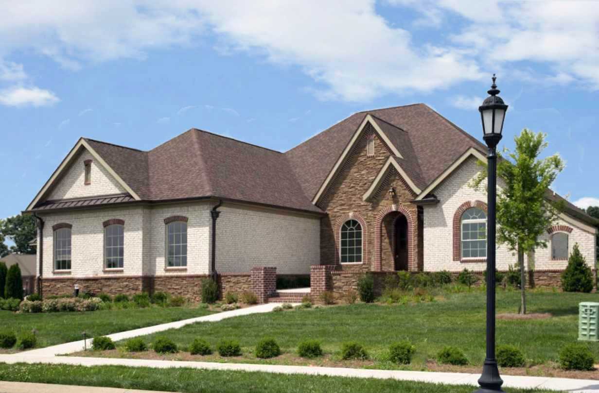 In Clarksville TN, What is a Luxury Home?